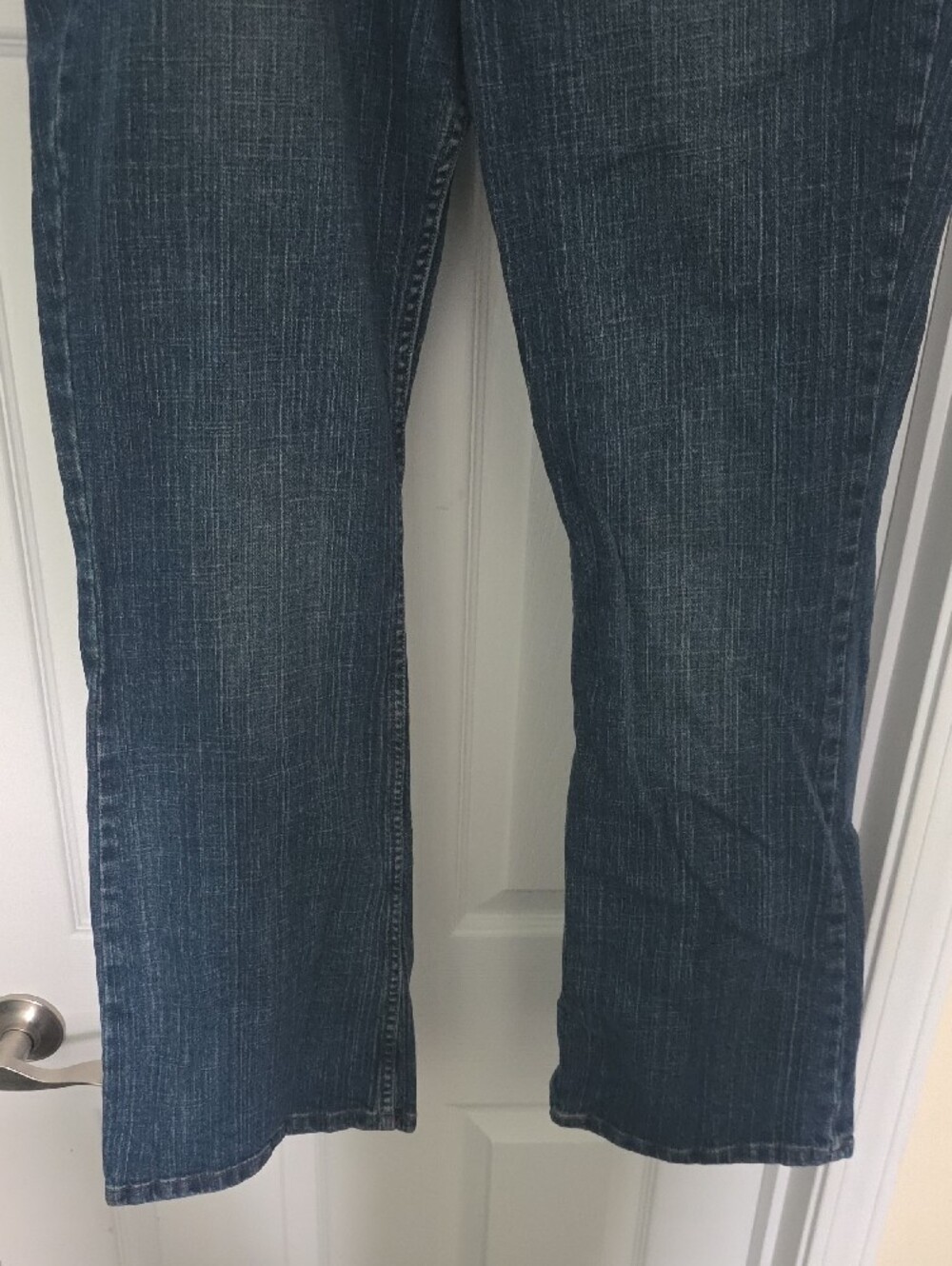 Levi's Superlow 518 Jeans in Dark Blue Denim with Pink Label - Picture 3 of 5